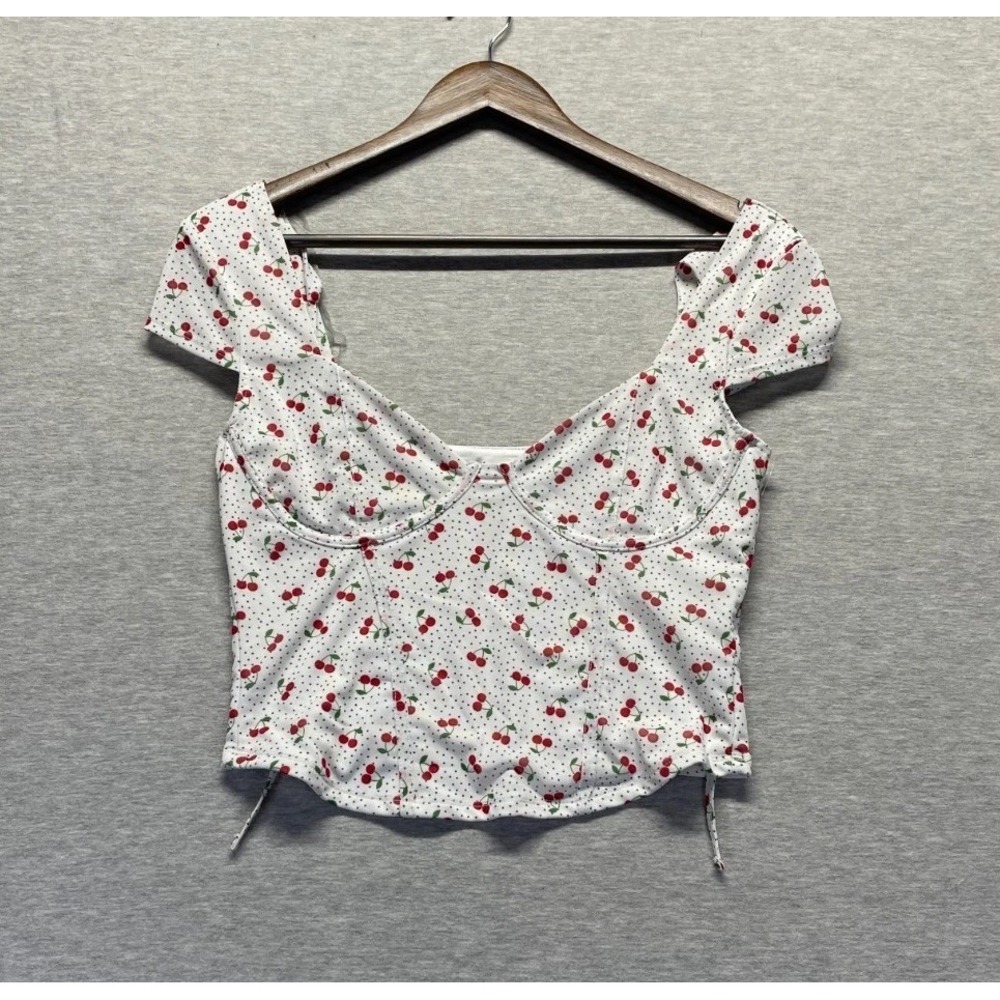 Madden Girl Crop Top Womens Medium White Cherry Polka Dot Print Sweetheart Neck